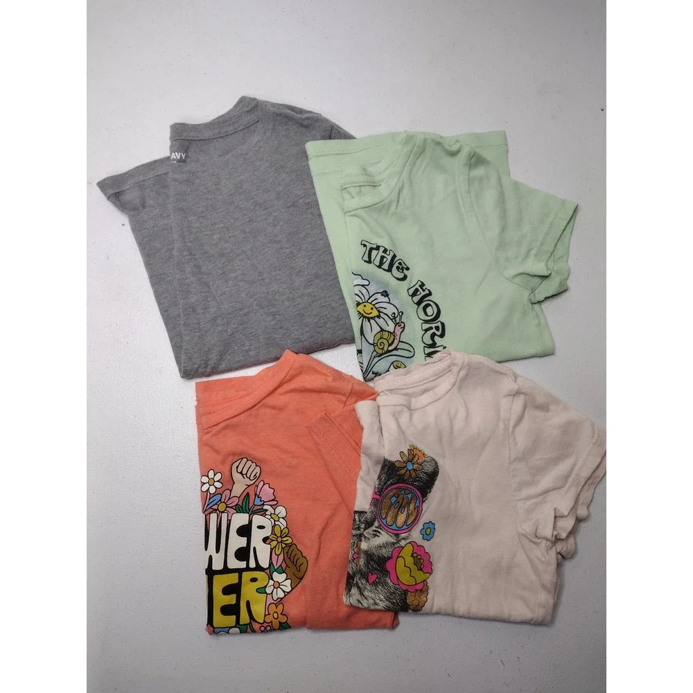 Old Navy Kids Girls Size S 6-7 Graphic T-Shirt Bundle Lot of 4 Pink Gray Green